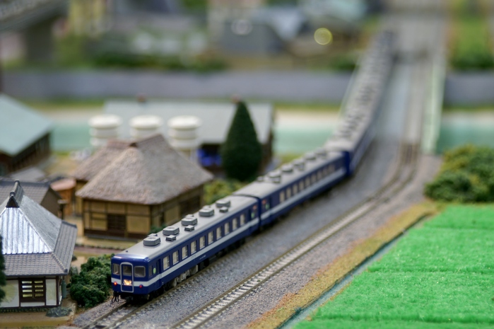 鉄道模型 TOMIX 12系お座敷客車くつろぎ旧塗装 : 我が心の国鉄時代