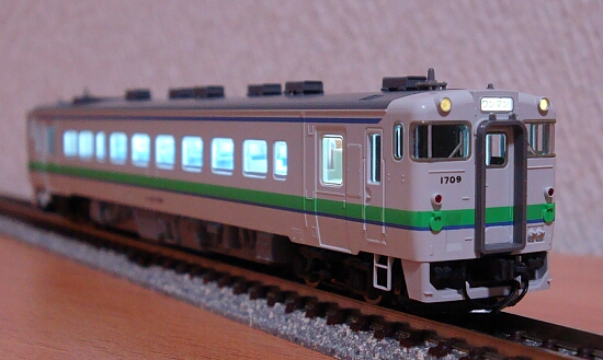 トミックス キハ40形1700番台 北海道色の車内加工 : Scenery with