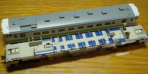 トミックス キハ40形1700番台 北海道色の車内加工 : Scenery with