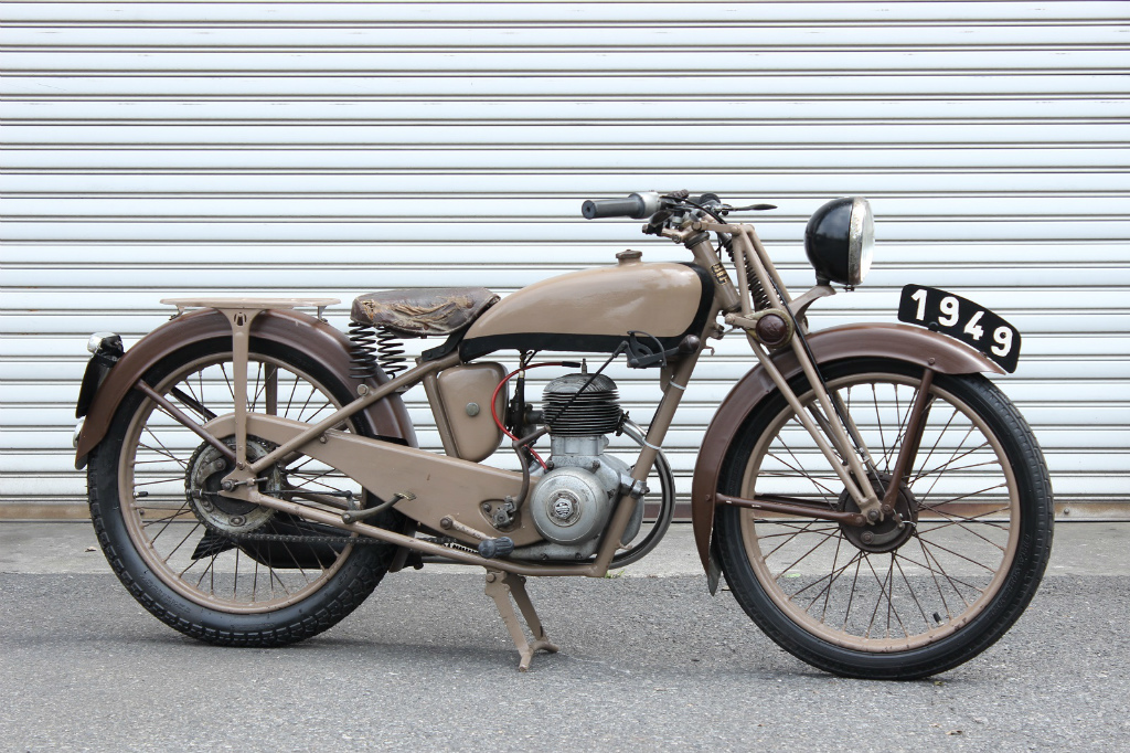 MotoBecane D45 : Bat Motorcycles Italian