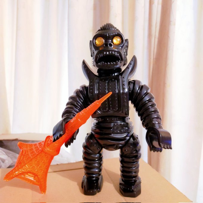 マシンゴリラ金型出来ました】 : ターゲットアースブログ TARGET EARTH