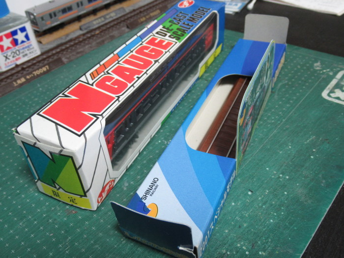 KATOから、しなの鉄道SR1系100番台300番台 : 赤い電車は