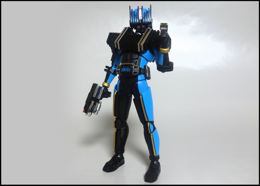 S.H.Figuarts(真骨頂製法)仮面ライダーディエンド!!【平成ライダー