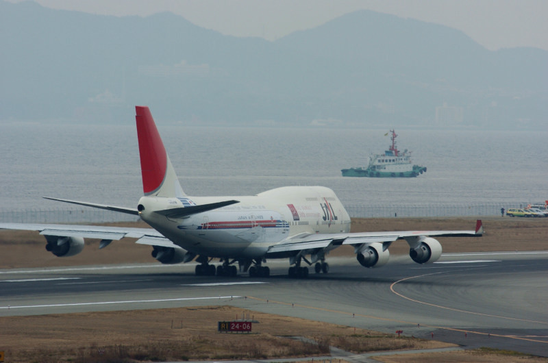 JAL国際線就航（ハワイ）50周年記念特別塗装機 : 写真と音楽の窓