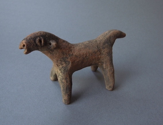 ネパールの馬テラコッタ : Muntkidy