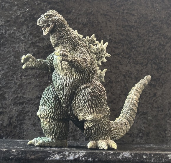 ゴジラ（1962）キンゴジ全身像〜決定版ゴジラ入門の写真より〜 : てん