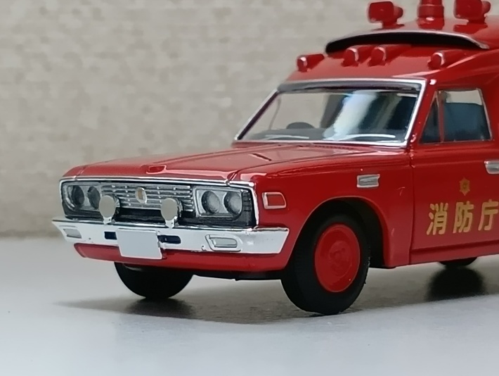 トミーテック・LV トヨタ救急車 FS55V型（消防庁） : 燃やせないごみ研究所