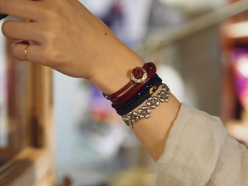 MOTOpeau de l'ours | peau de l'ours（ポードルルス） | ブランド