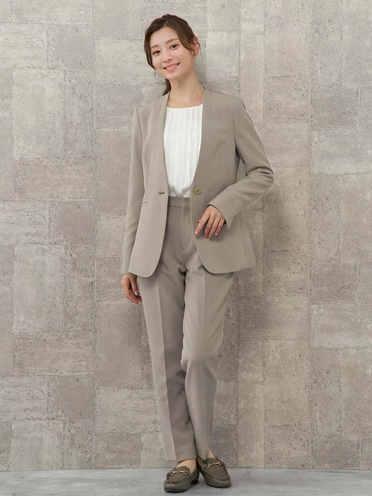 ベージュ 2WAYストレッチスーツ ノーカラージャケット ベージュ