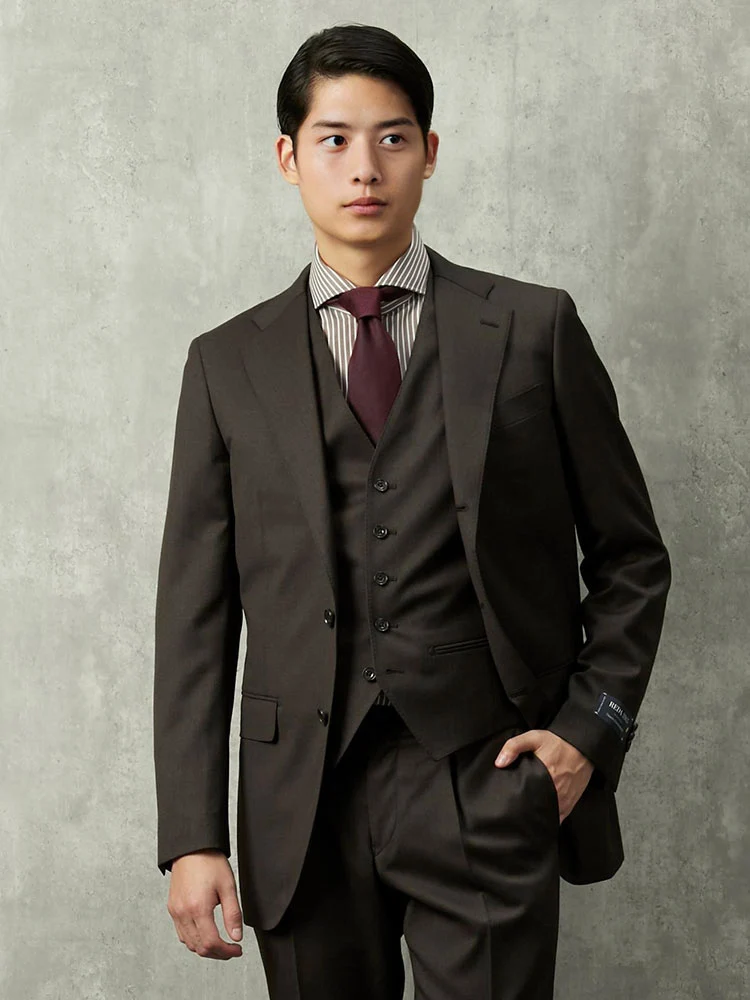 D．ブラウン 【REDA】ウール100％ スリーピーススーツ【アーバン