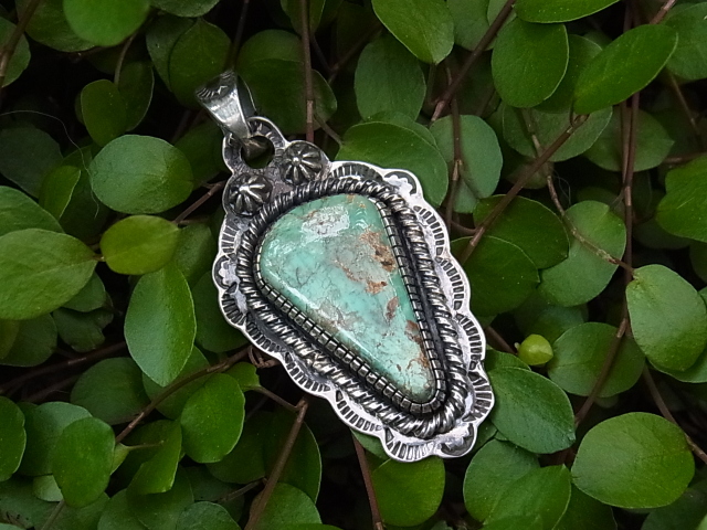 ロイストン ナチュラルターコイズ ペンダントヘッド