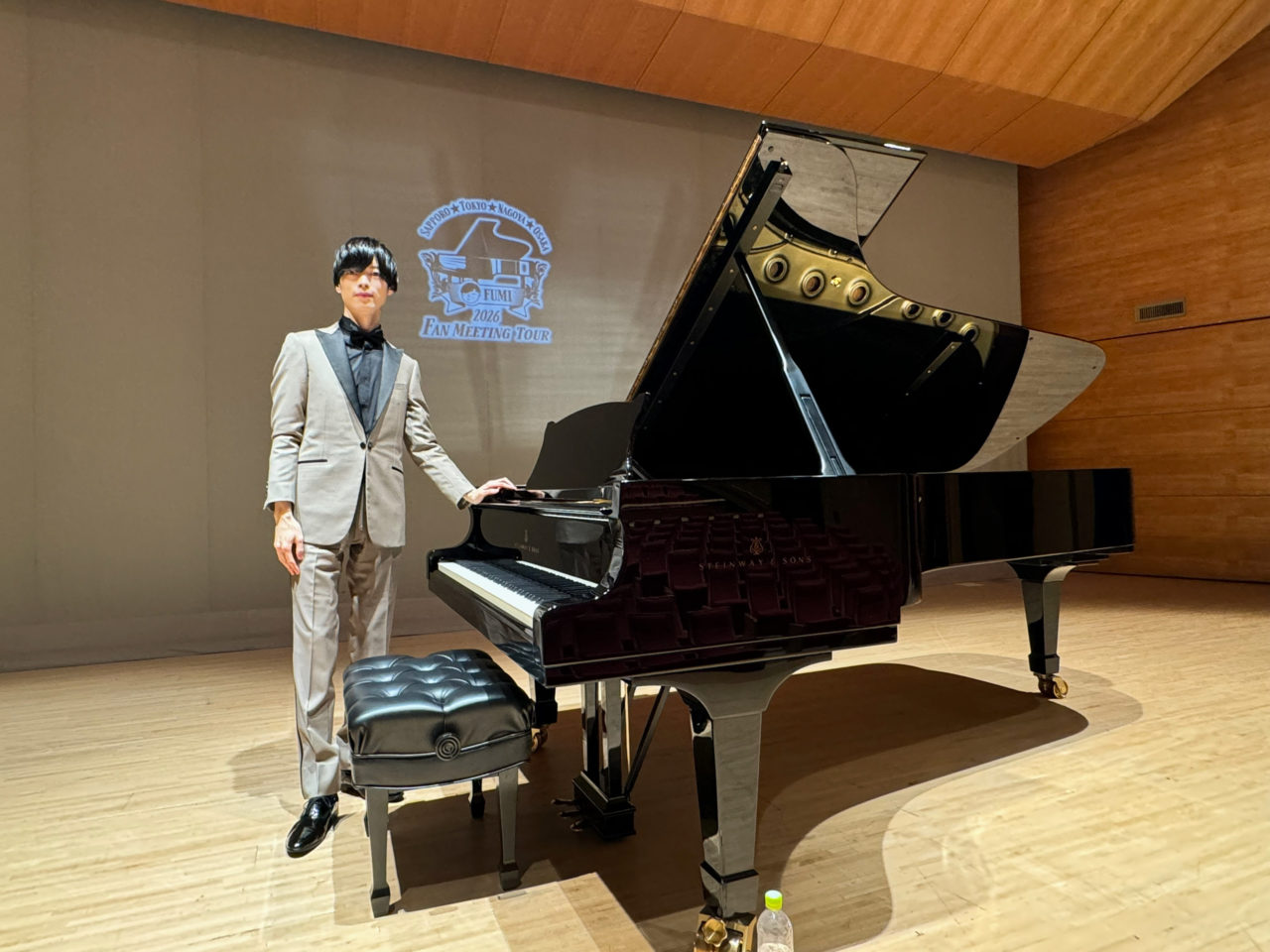 Live - ふみ Official Website