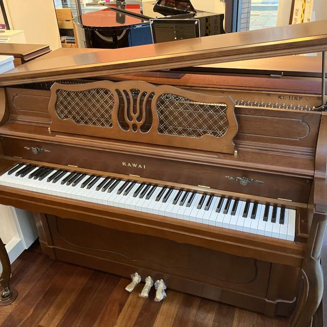 中古》LD-22DW カワイアップライトピアノ | ご成約済み商品 | 大阪