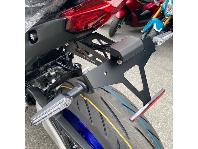 MT09SP納車前の用品お取り付け！サイドプロテクター