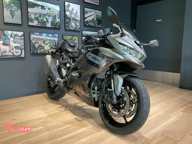 カワサキ Ninja ZX−4R SE (ガンMII) 新車(在庫あり
