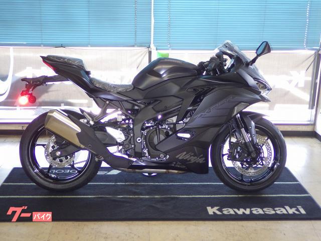 カワサキ Ninja ZX－25R SE 新車 FI仕様 4気筒エンジン