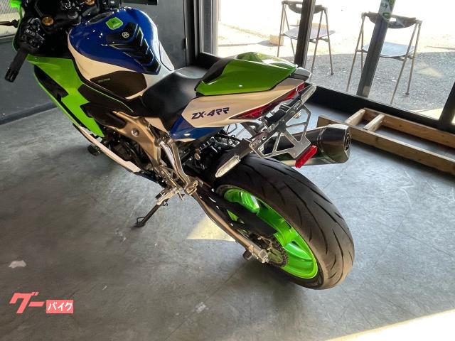カワサキ Ninja ZX－4RR 40周年記念モデル アクラポ
