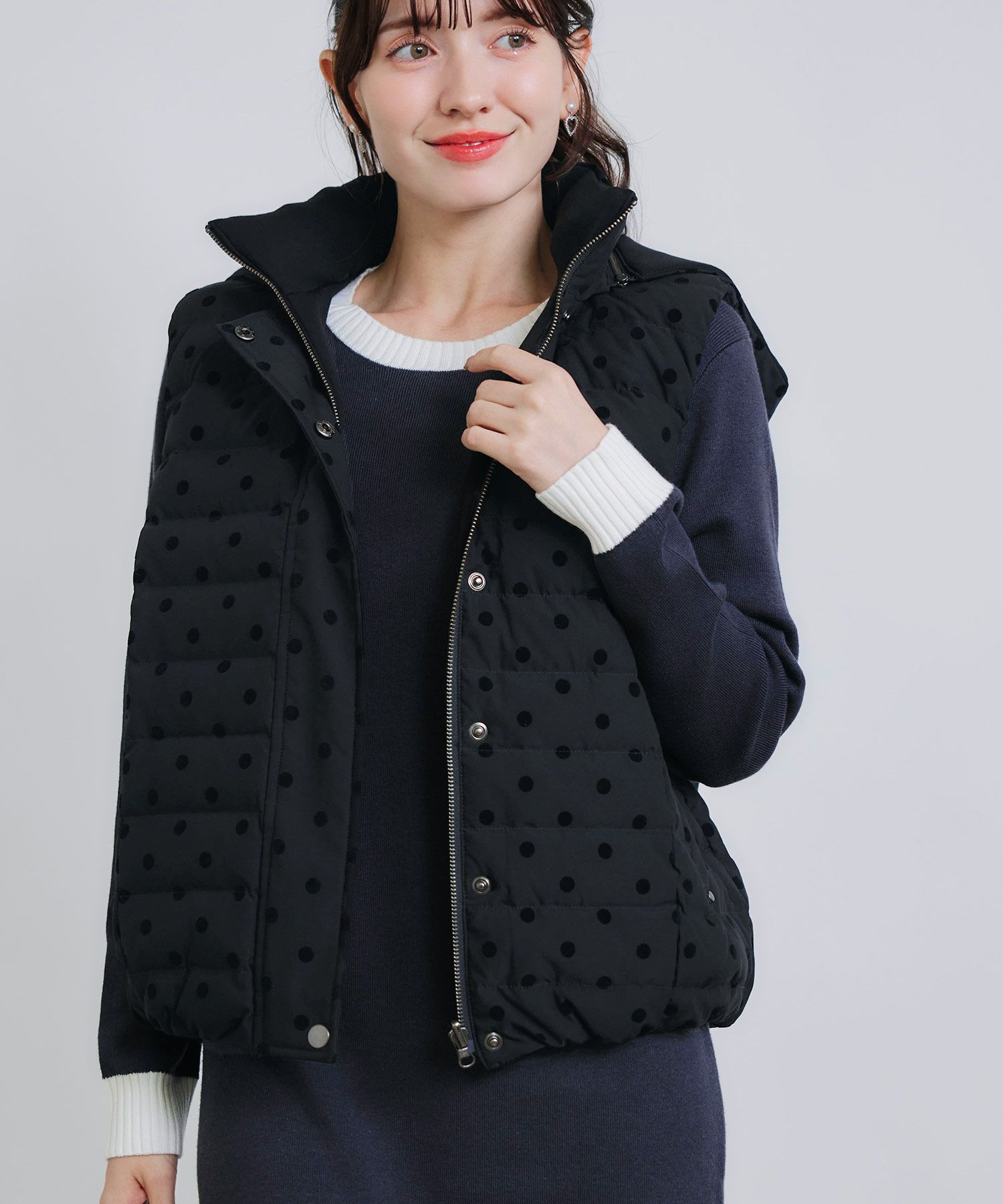 フロッキードットリバーシブルダウンベスト | PICCIN (ピッチン) 公式通販