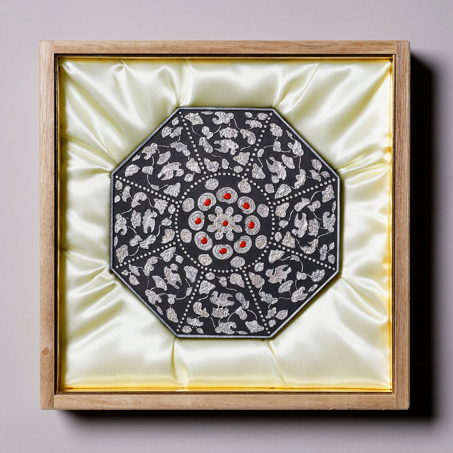 LIMITED ITEMS 2026 – PIGMENT TOKYO