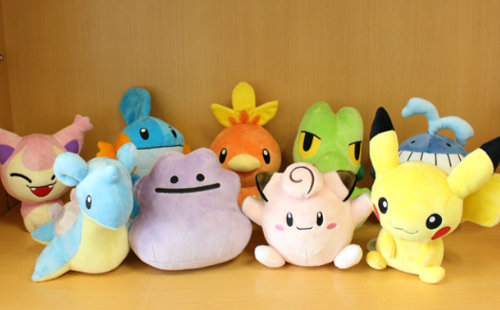 スーパーひみつきち」の「ポケモンドール」ぬいぐるみ、ピッピ