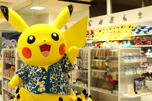 ポケモンストア沖縄通り店がオープン。バカンスピカチュウが登場