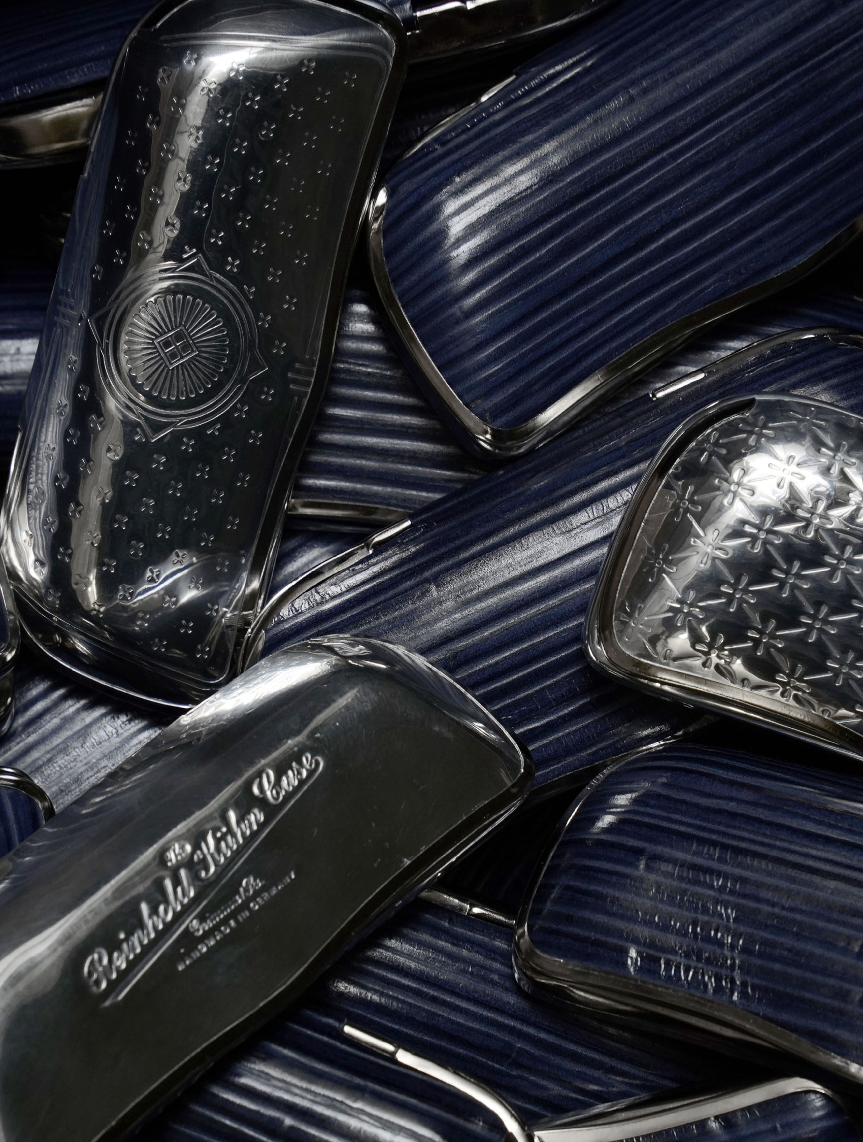 メガネケースの専門ブランド REINHOLD KÜHN(ラインホルト キューン)の