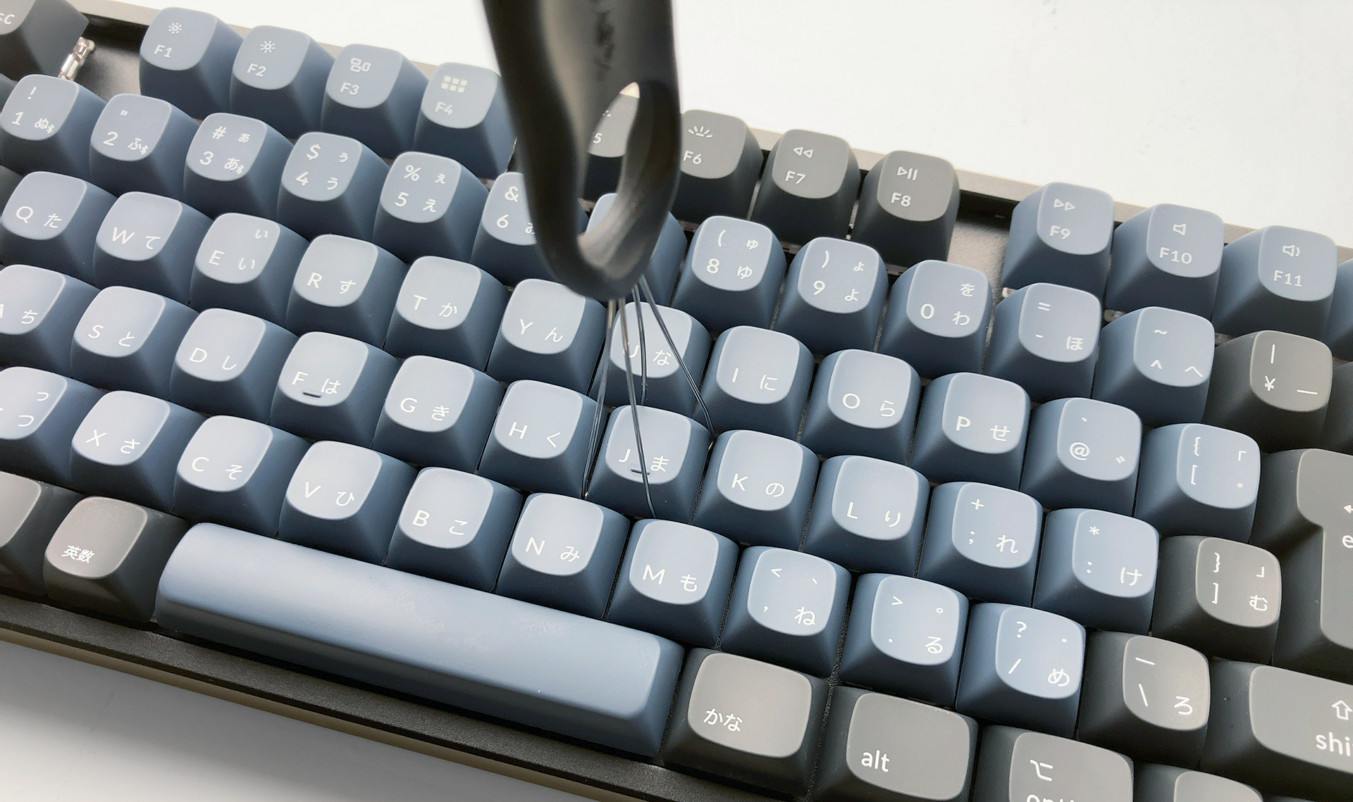 Keychron K8 Pro のキースイッチを静音茶軸に交換してみた