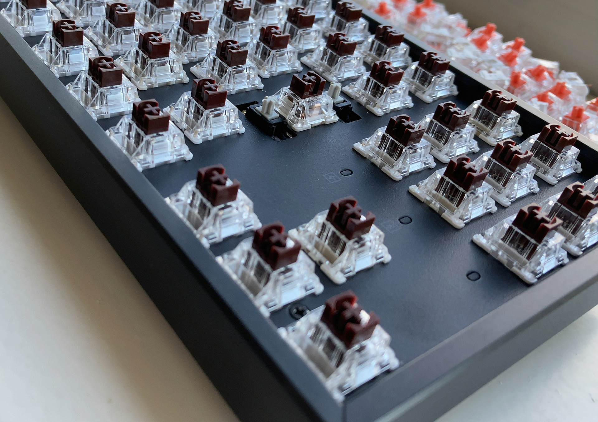 Keychron K8 Pro のキースイッチを静音茶軸に交換してみた