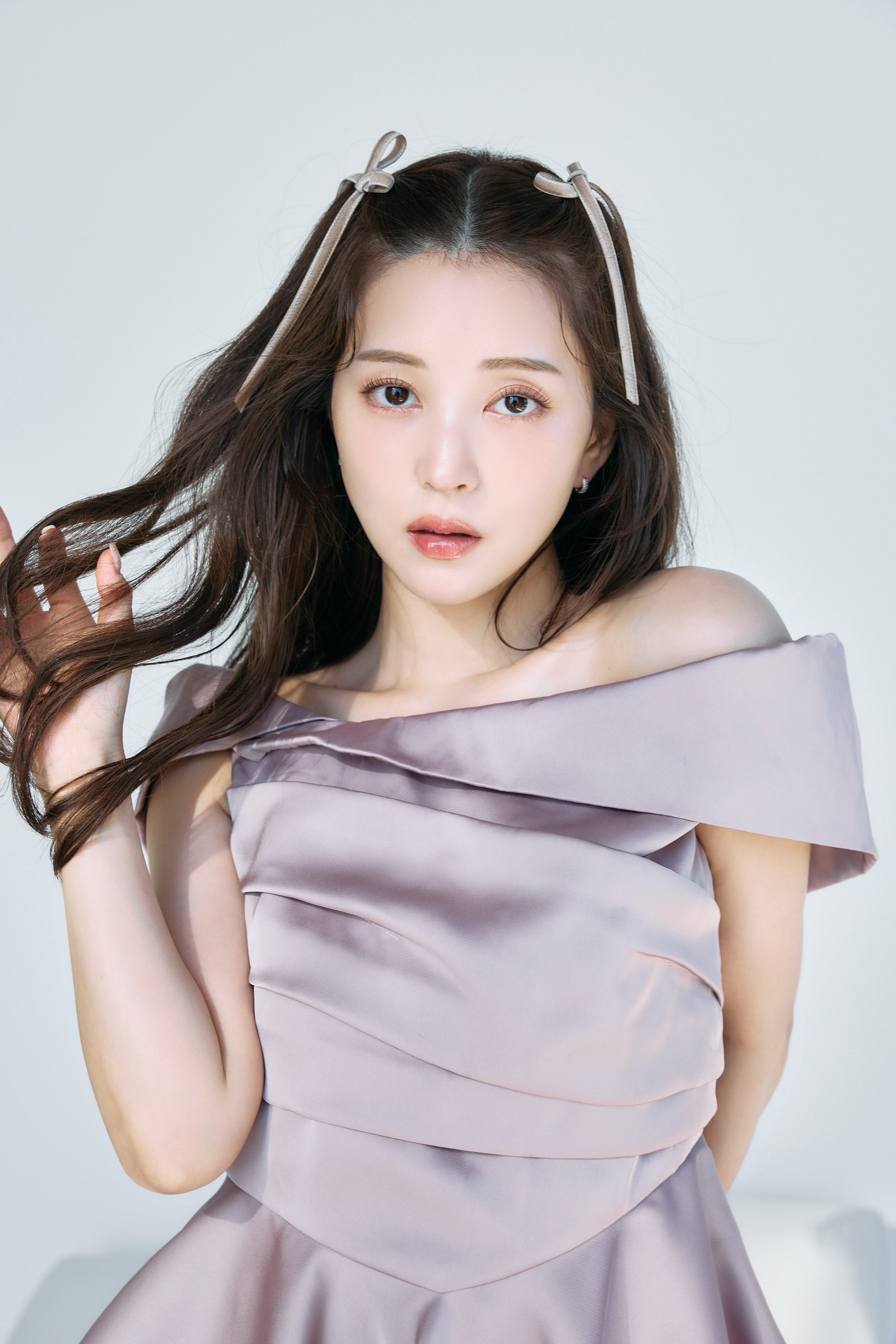 ロマンティックサテンぺプラムトップス – poláura OFFICIAL ONLINE STORE