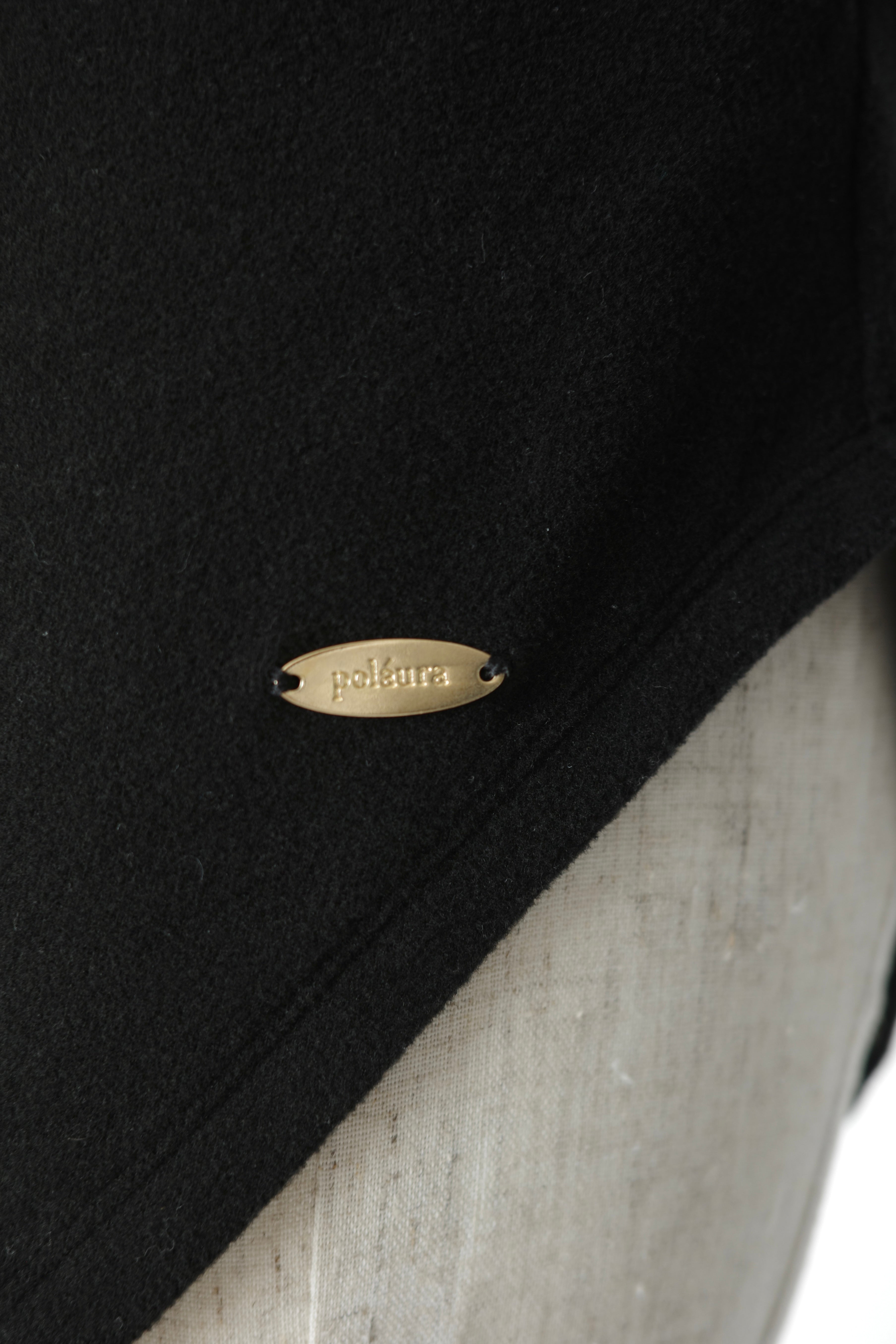 アシンメトリードレープロングスリーブトップス – poláura OFFICIAL