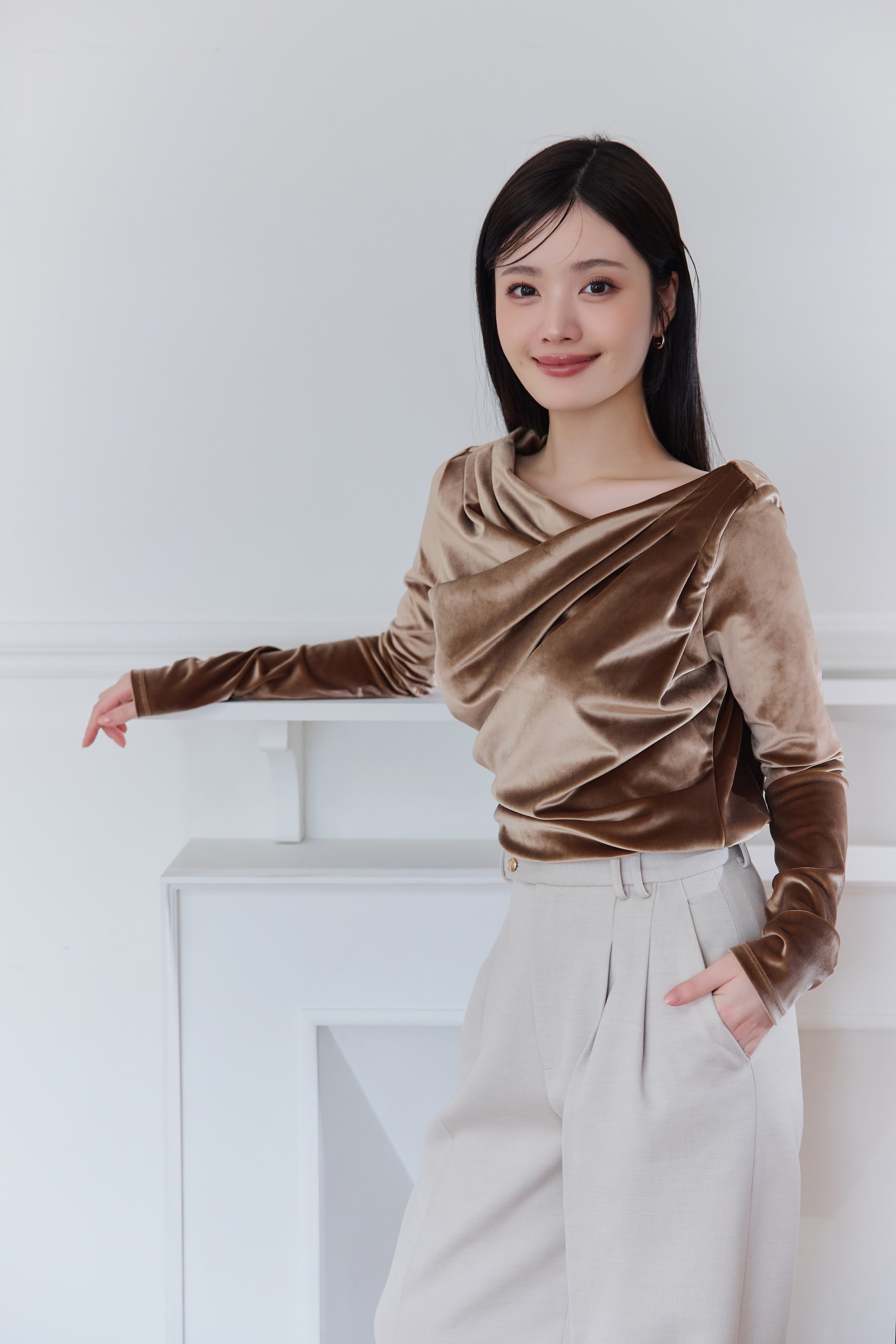 グロッシーベロアドレープトップス – poláura OFFICIAL ONLINE STORE