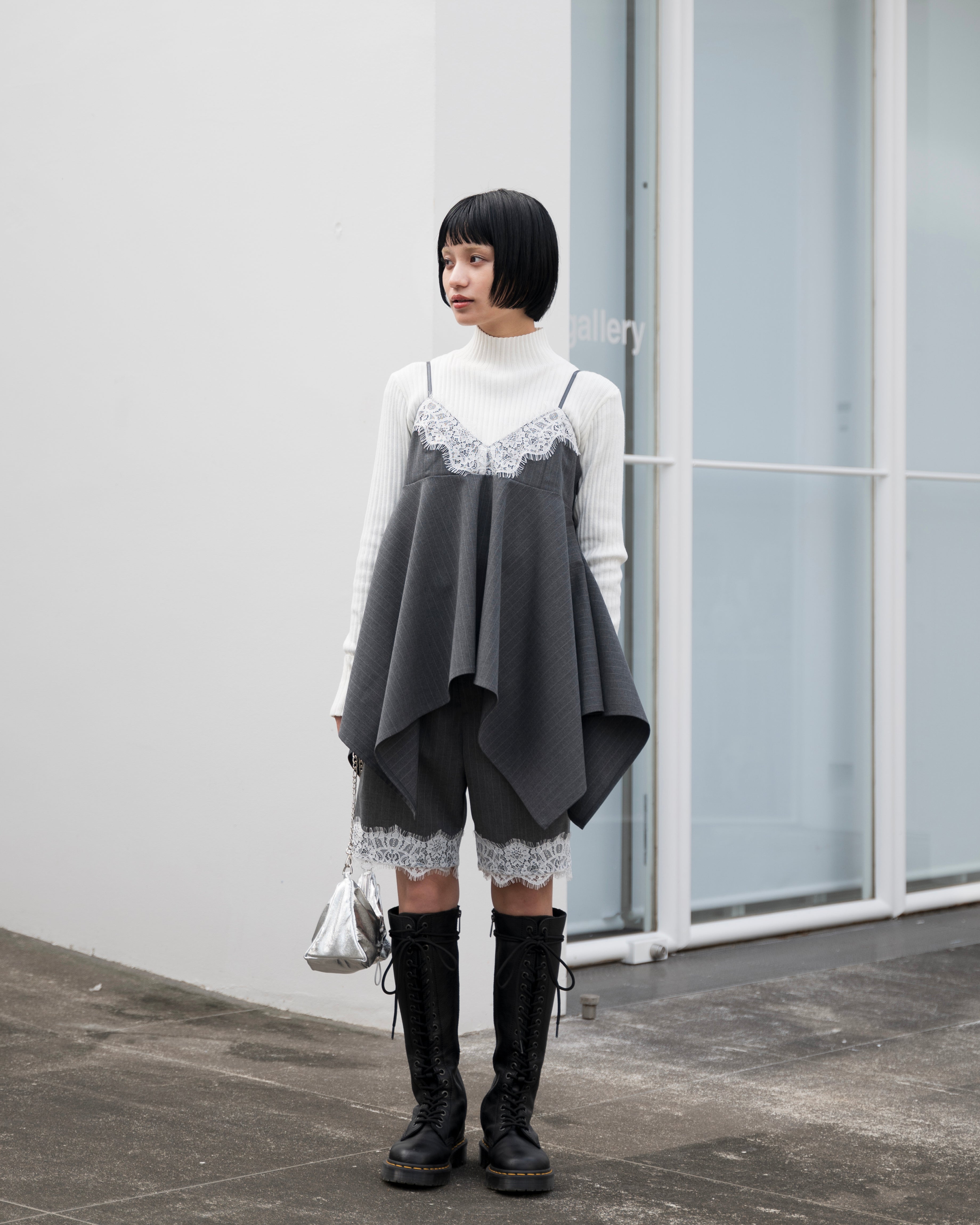 Handkerchief hem lace cami tunic