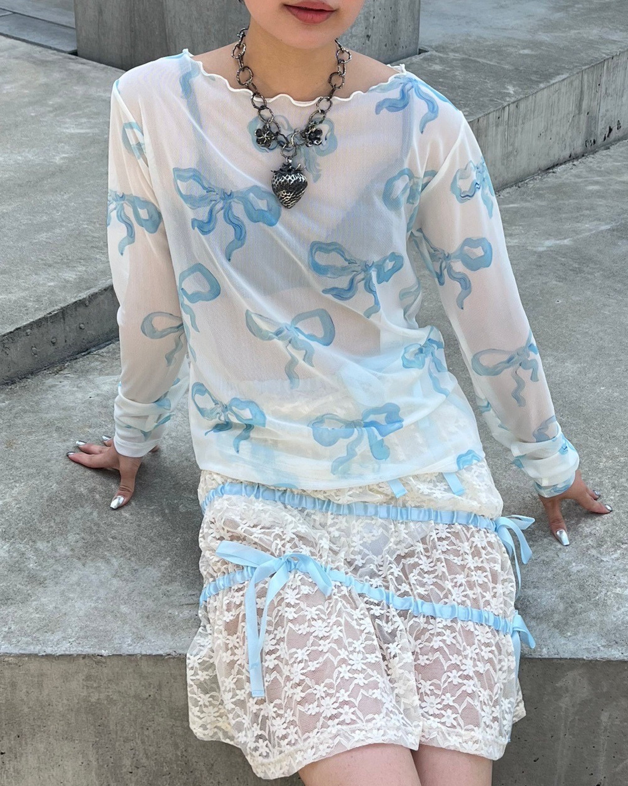 Baby blue ribbon see-through tops(Round neck)