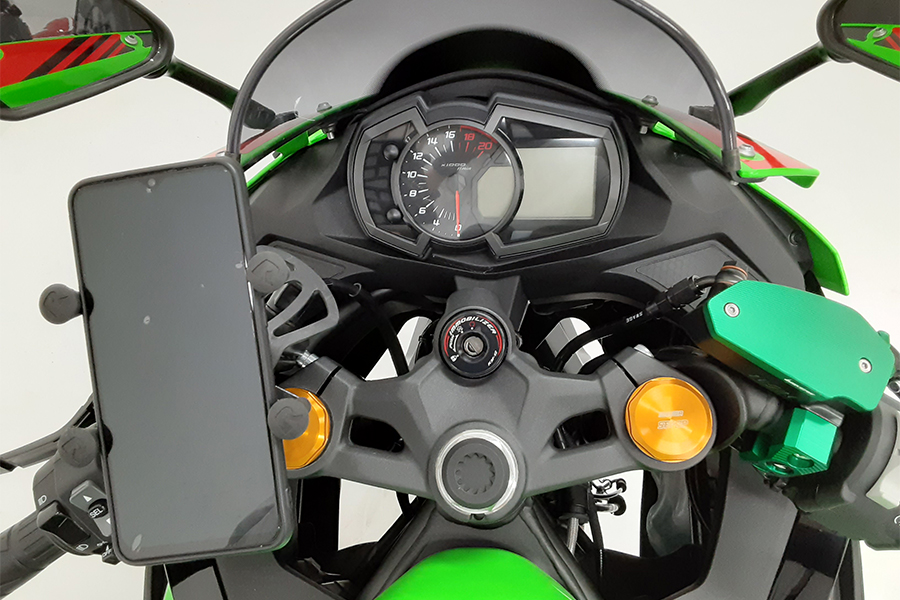 RAM MOUNTS】Ninja ZX-25Rへの装着確認が取れました！ | ラムマウント