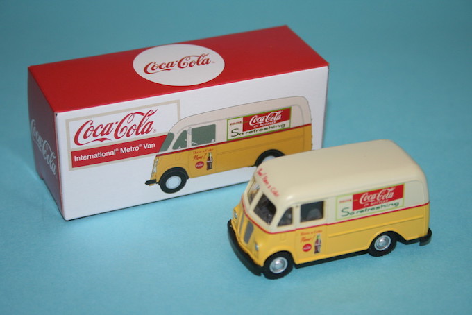 コカ・コーラグッズファンも必見! アメリカ直輸入のおしゃれなミニカー