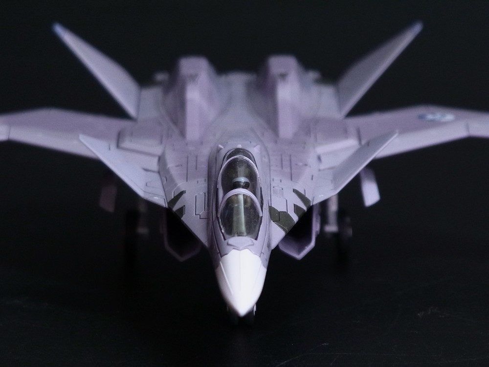 製作代行紹介「コトブキヤ 1/144 エースコンバット X-02S (For