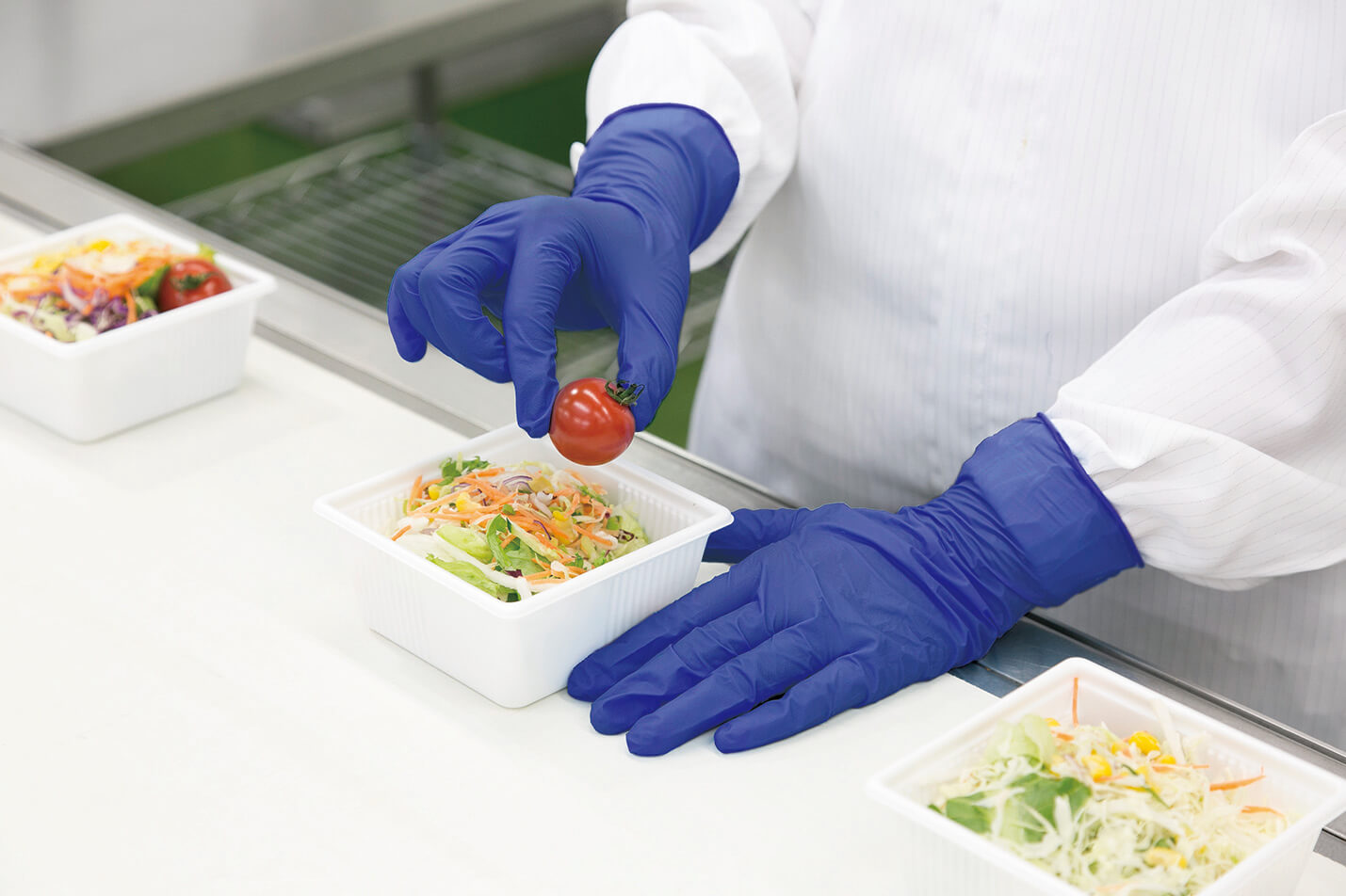 プロテクガード ダークブルー ニトリルグローブ XSサイズ 100枚