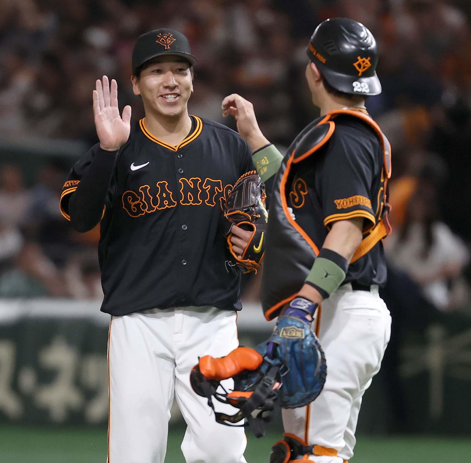 3rdユニホーム チャリティーオークションを開催 | 読売ジャイアンツ