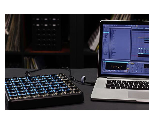 MIDI FIGHTER 64 (BLACK)/MF64-BLACK/4900474026666/共立プロダクツ事業所