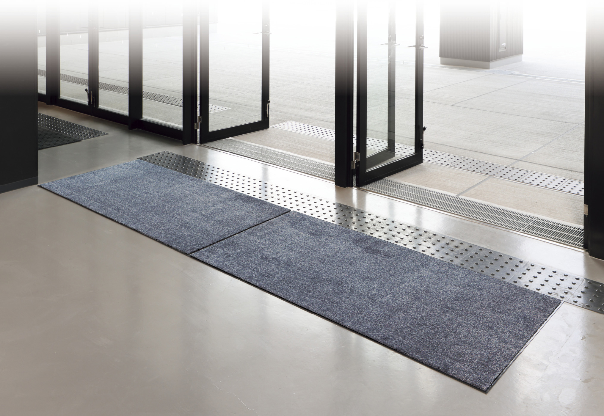 山崎産業株式会社｜ニュー吸水マット（＃18）グレー