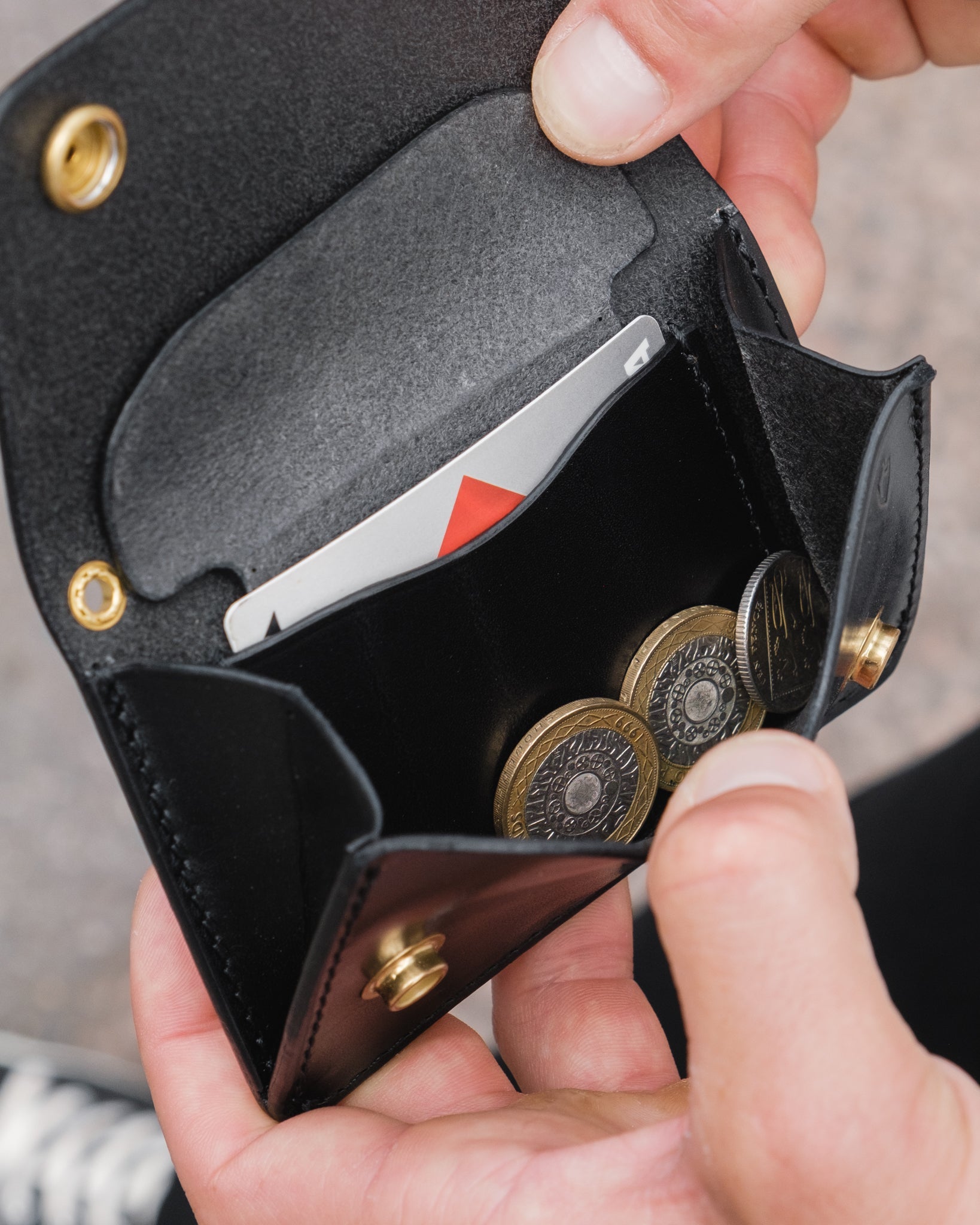 IHG-086 Mini Trucker Wallet - BLACK