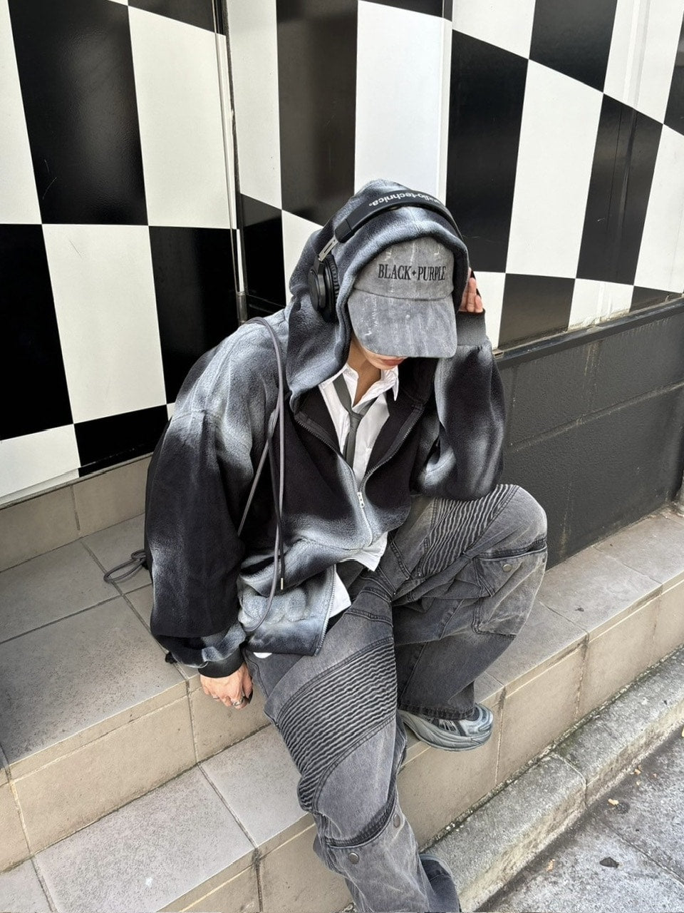 受注制【Never mind the XU】dirty zip up hoodie (2color) / 【ネバー