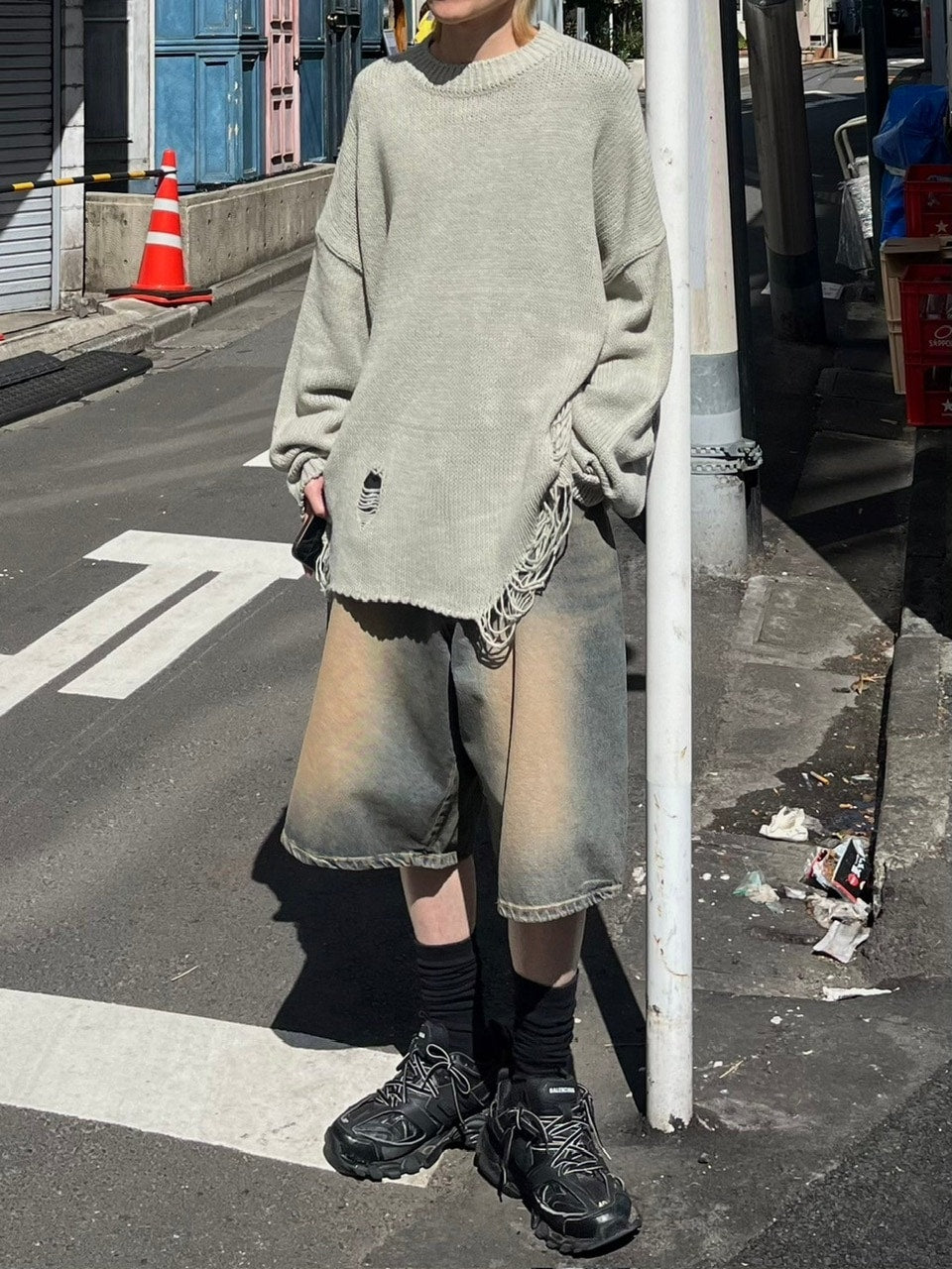 受注制【Chikashitsu +】oversized damage knit (2color