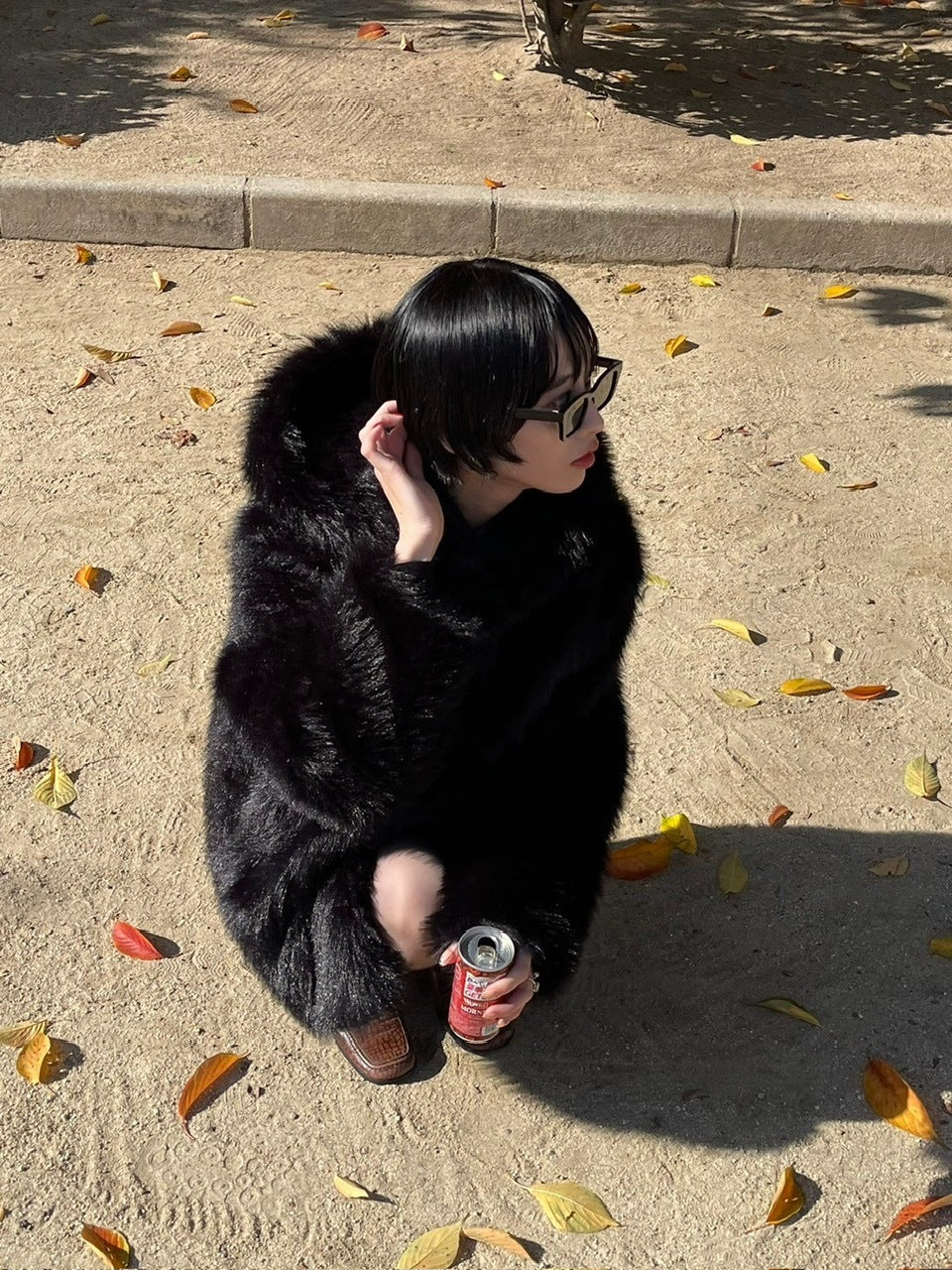 受注制【Chikashitsu +】hooded cropped fur blouson (2color