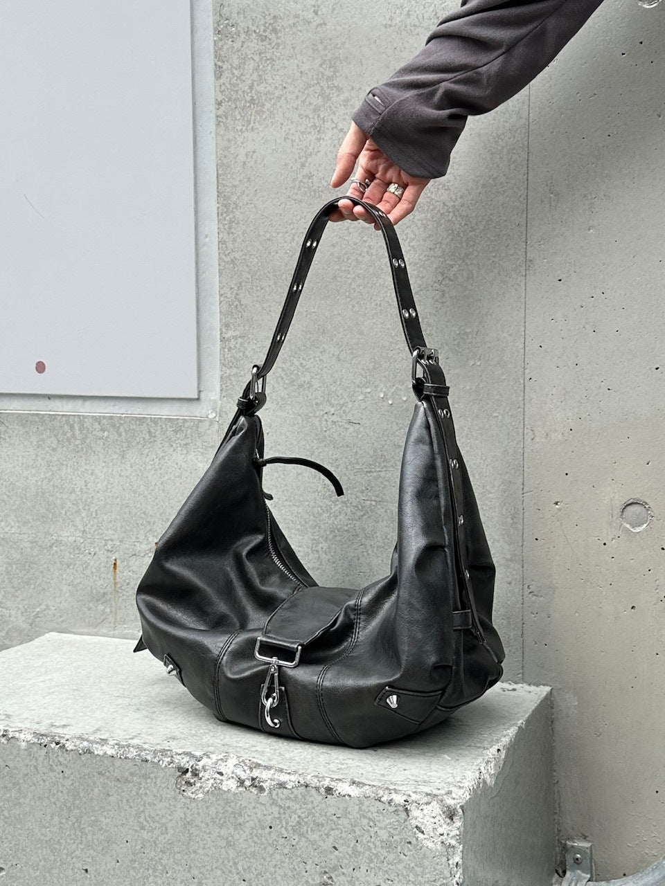 大阪店WEB限定受注制【Chikashitsu +】vintage eyelet shoulder bag