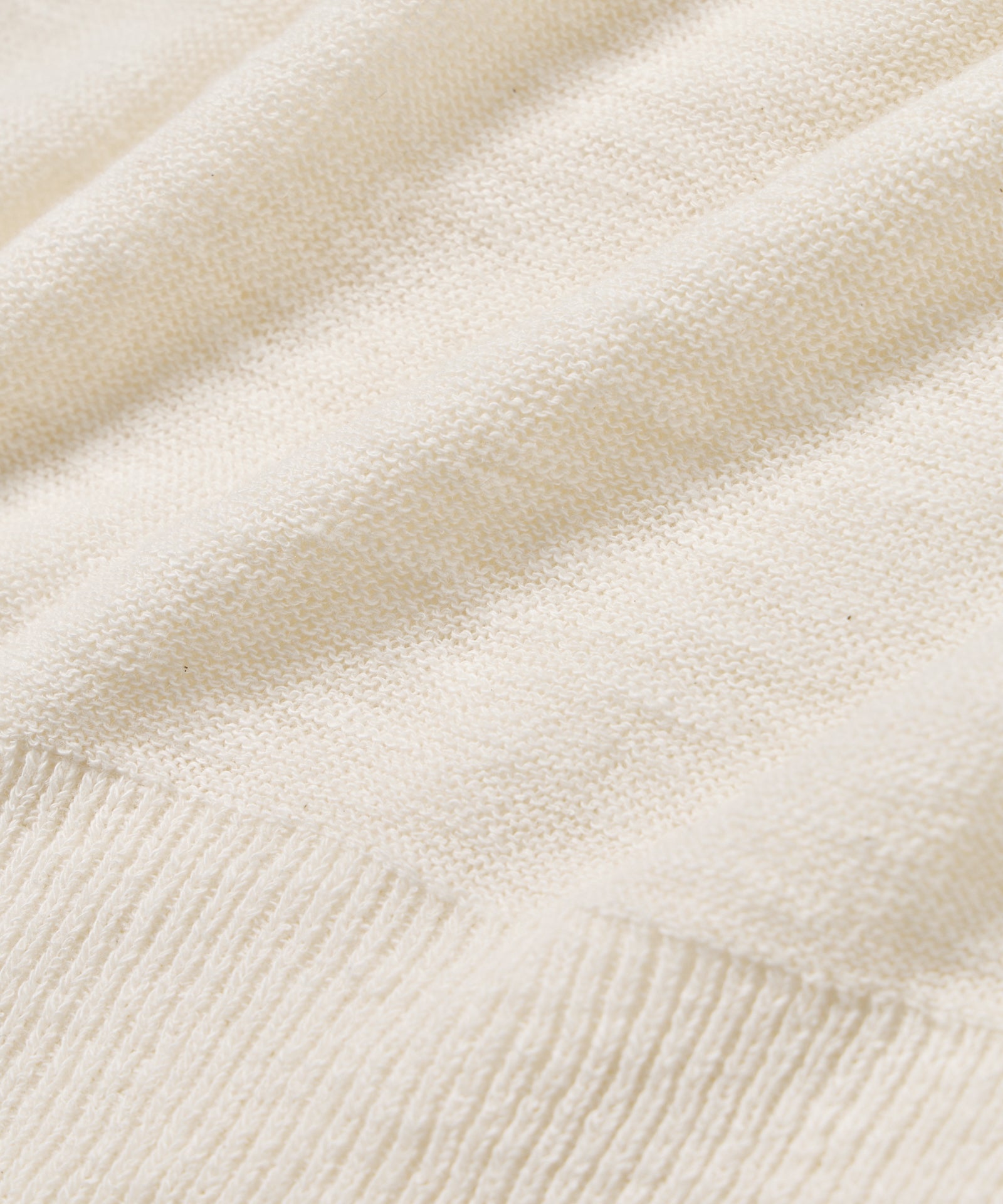 エリシルクVネックプルオーバー / オーガニックコットン – PRISTINE