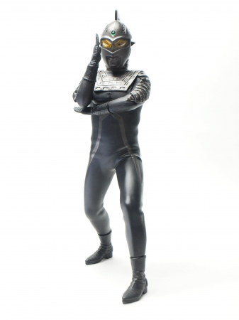 黒を基調としたこだわりのウルトラマンアイテム「ウルトラマン