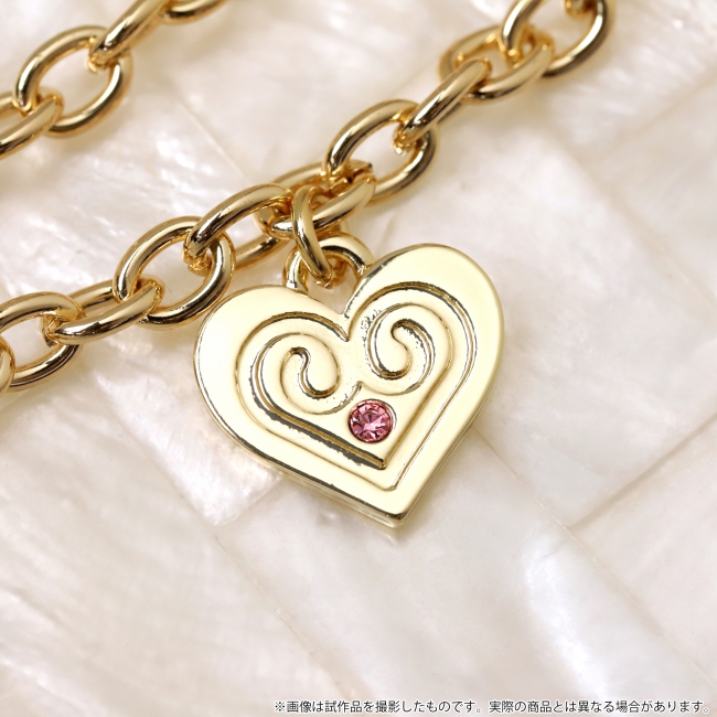 アイカツ！シリーズ』より、プレミアムレアドレスをモチーフにした