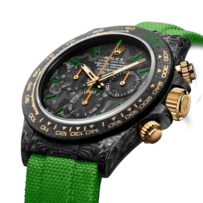 ROLEX DAYTONAをカーボンケースにカスタマイズ。DIWから世界限定3本の