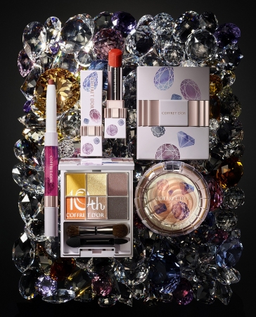 コフレドール』10周年企画 第2弾 カラー×光×影でつくる印象自在の